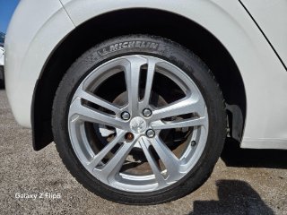 /photos/10041/07fc40d8-887c-45bd-b01e-c8078256d977_i320x240.jpg